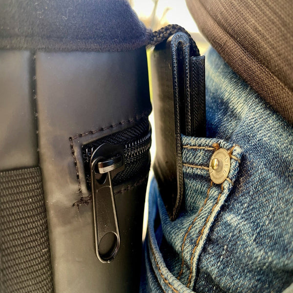 Release Pouch Clip