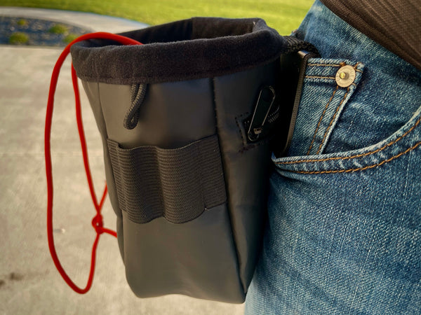 Release Pouch Clip